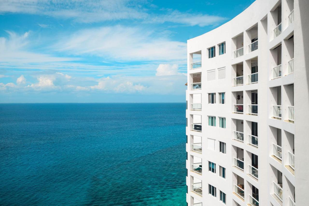 Сasa de vacaciones Oceanfront Oasis At Peninsula Grand Cozumel