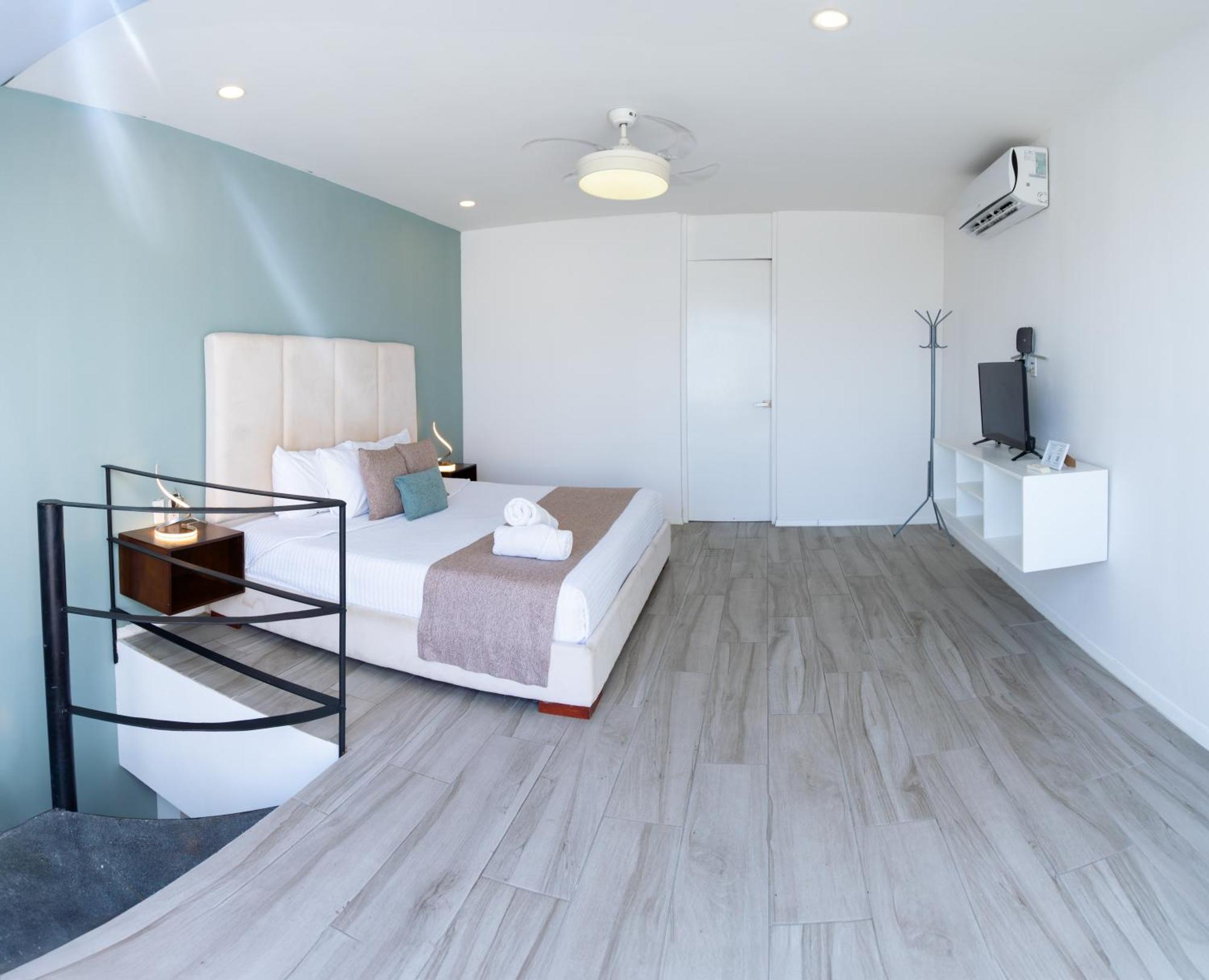 Hotel Mare Playa del Carmen 4*