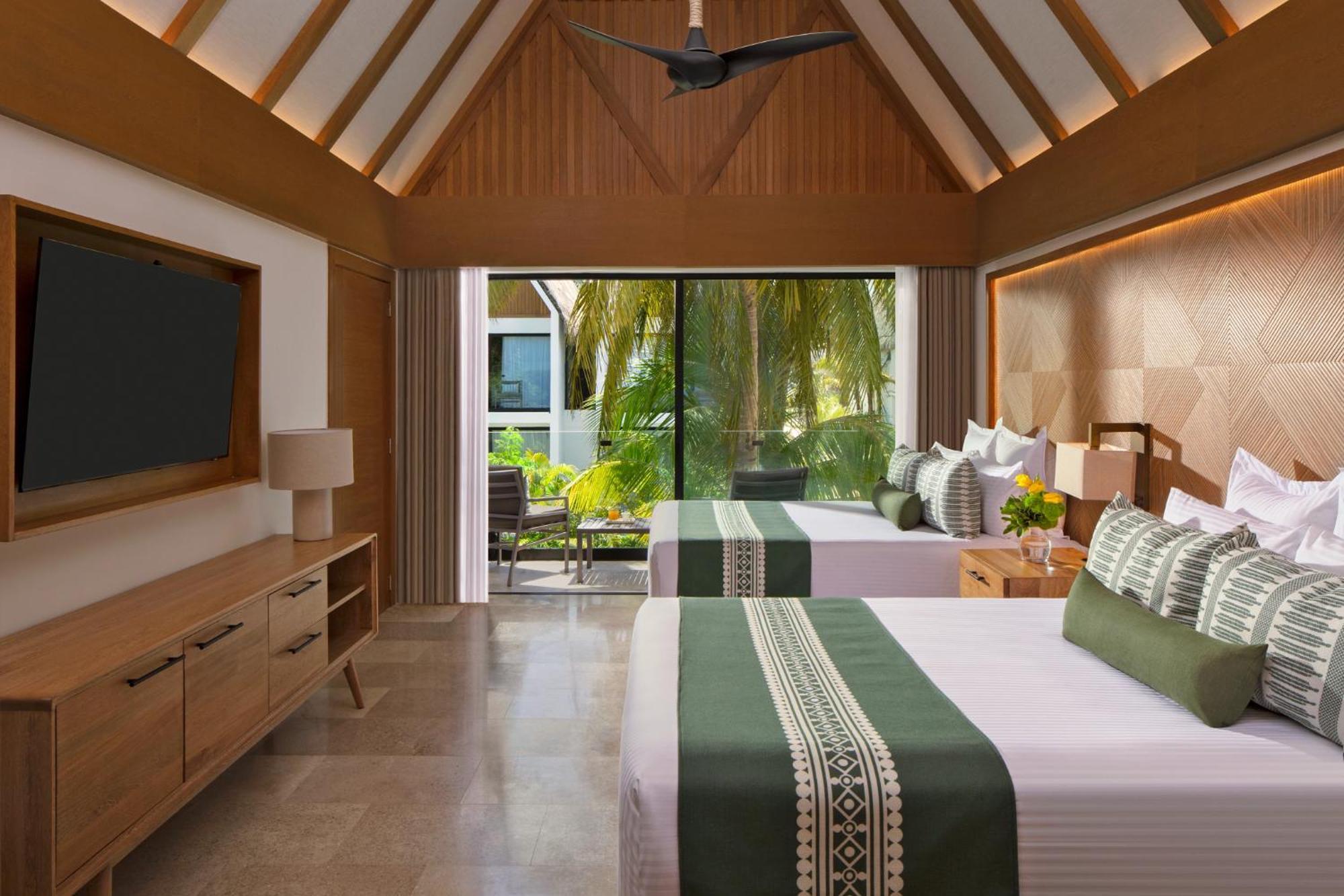 Resort Dreams Sapphire & Puerto Morelos