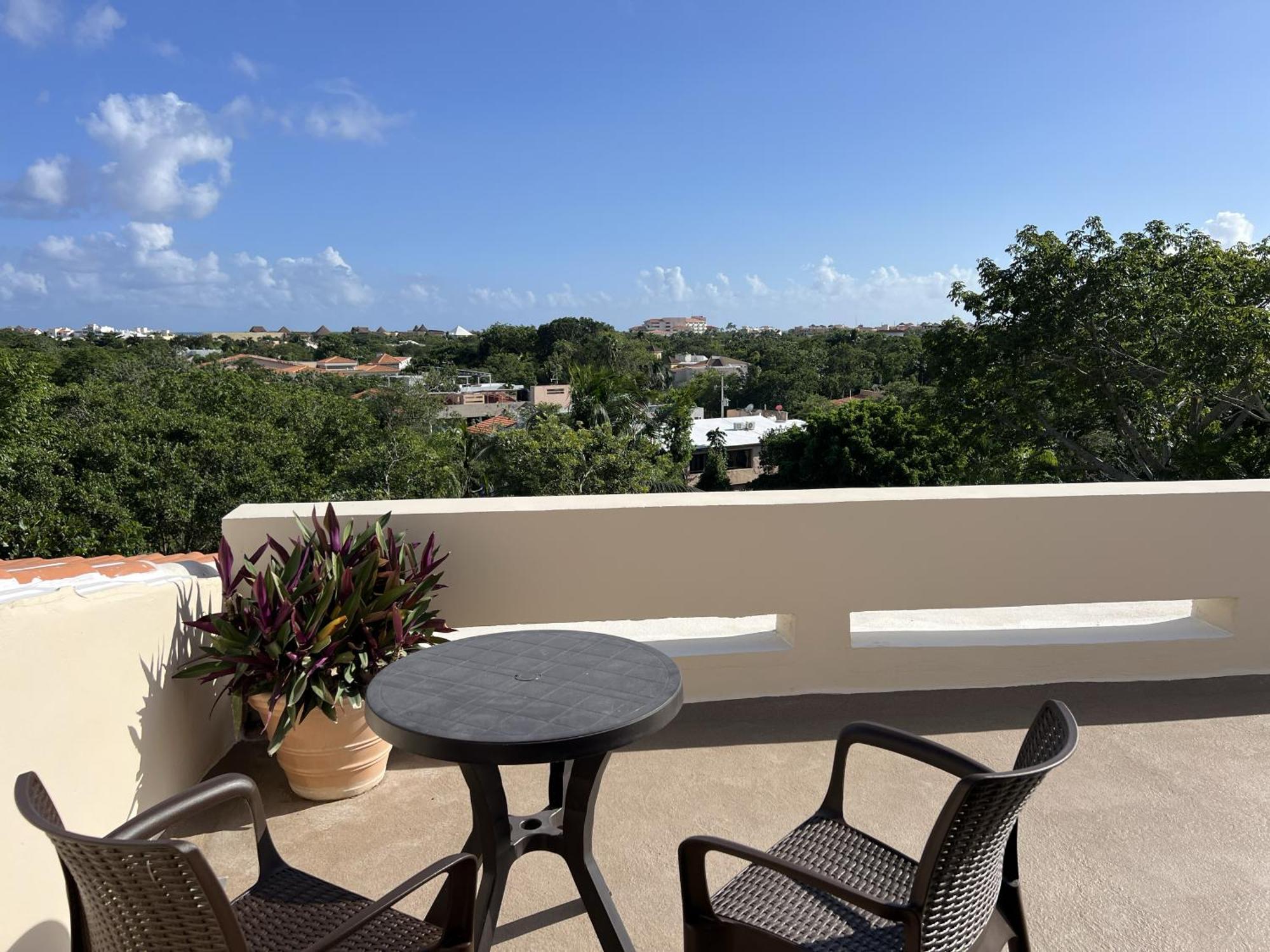 Apartment Private Jacuzzi, Golf Getaway, Sunrise View Puerto Aventuras