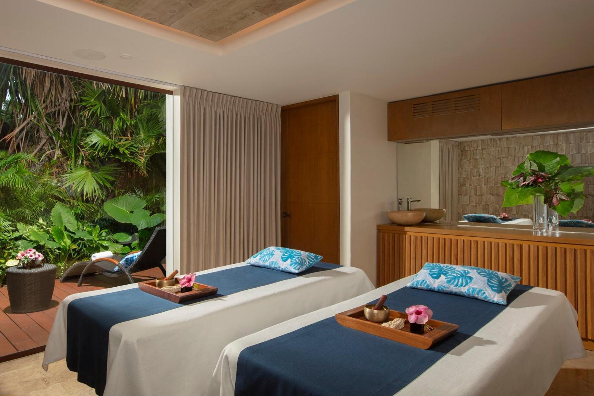 Dreams Sapphire & Resort 5*