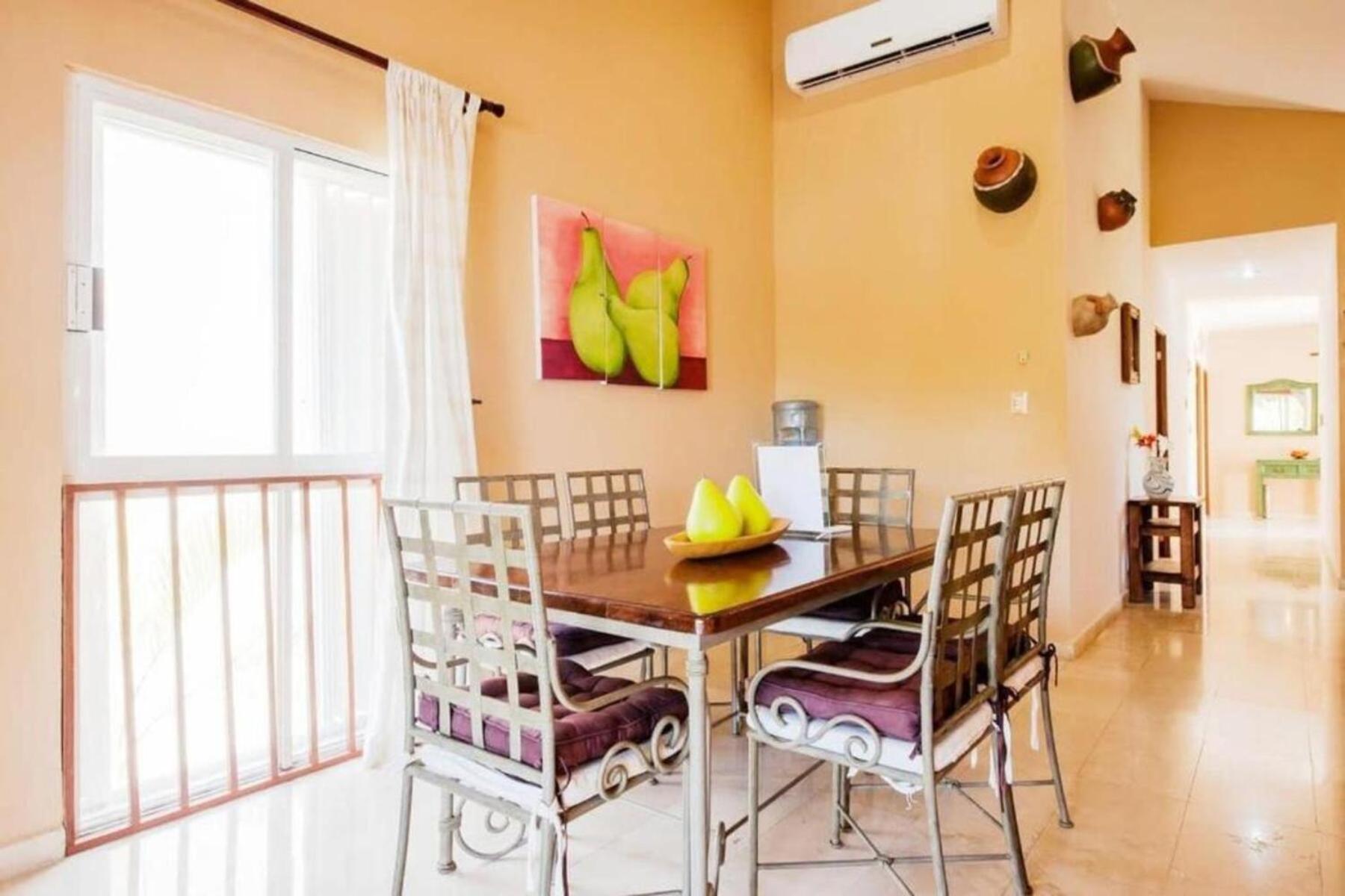 Private Balcony I Gated Playacar I Pool On Site! Apartment Playa del Carmen