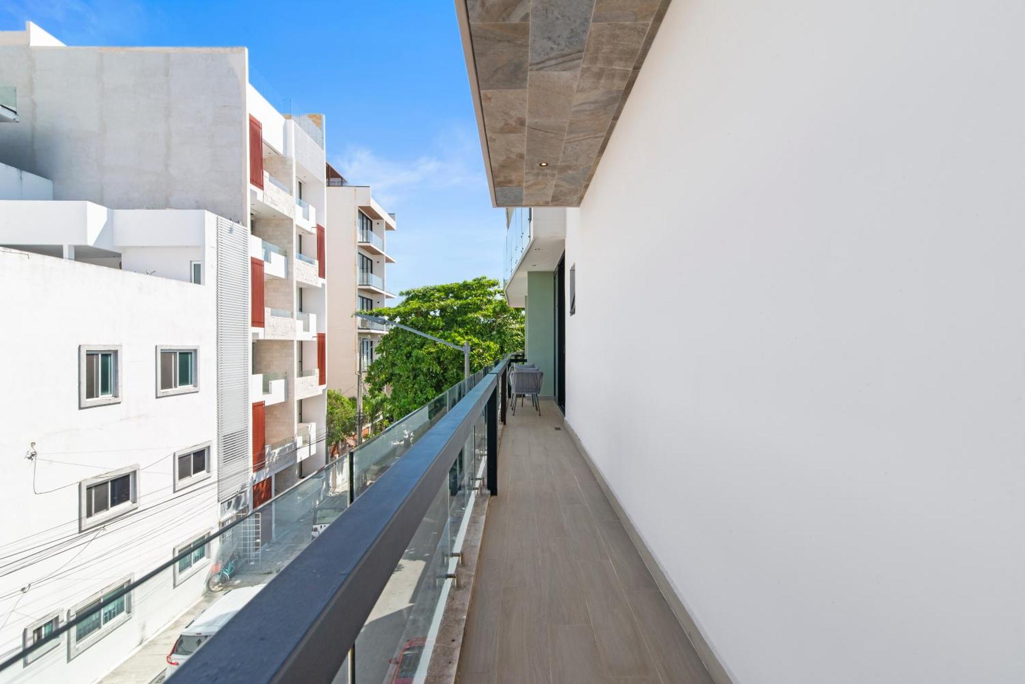 Cozy & New 2br Rooftop, Central, 10min To Apartment *