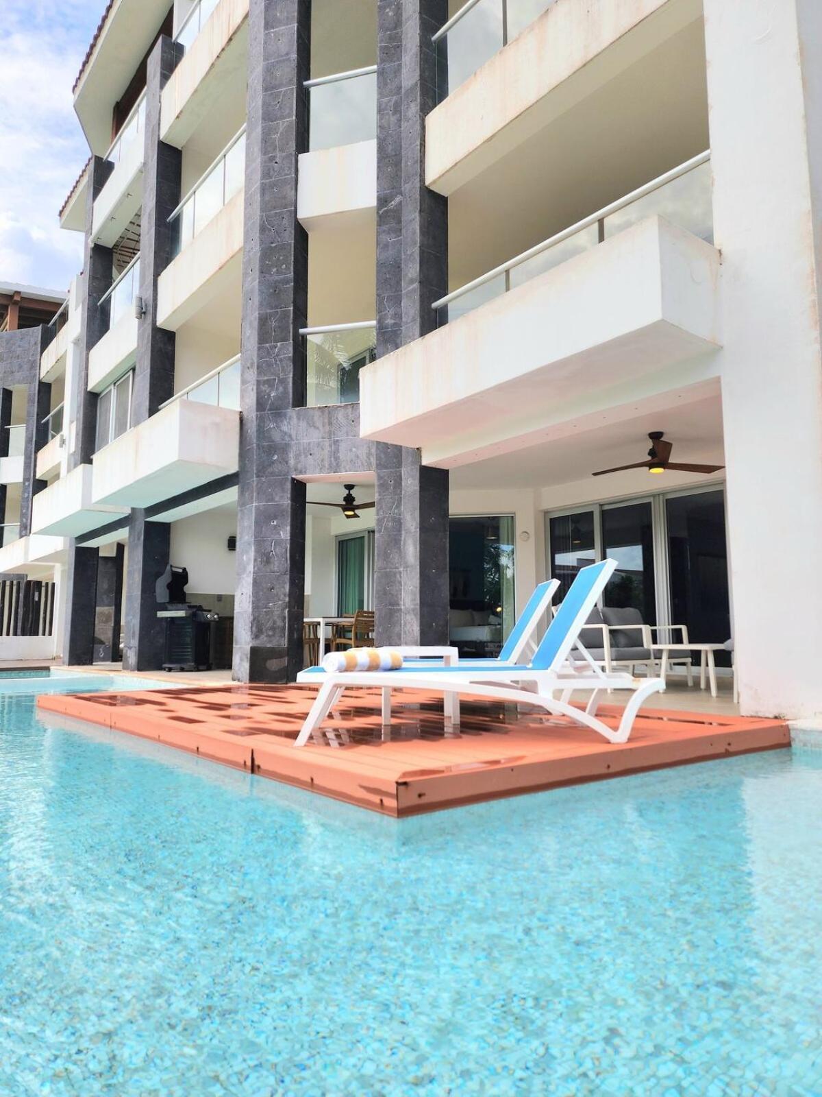 Apartamento Mareazul Lovely Swim-up Family And Club *