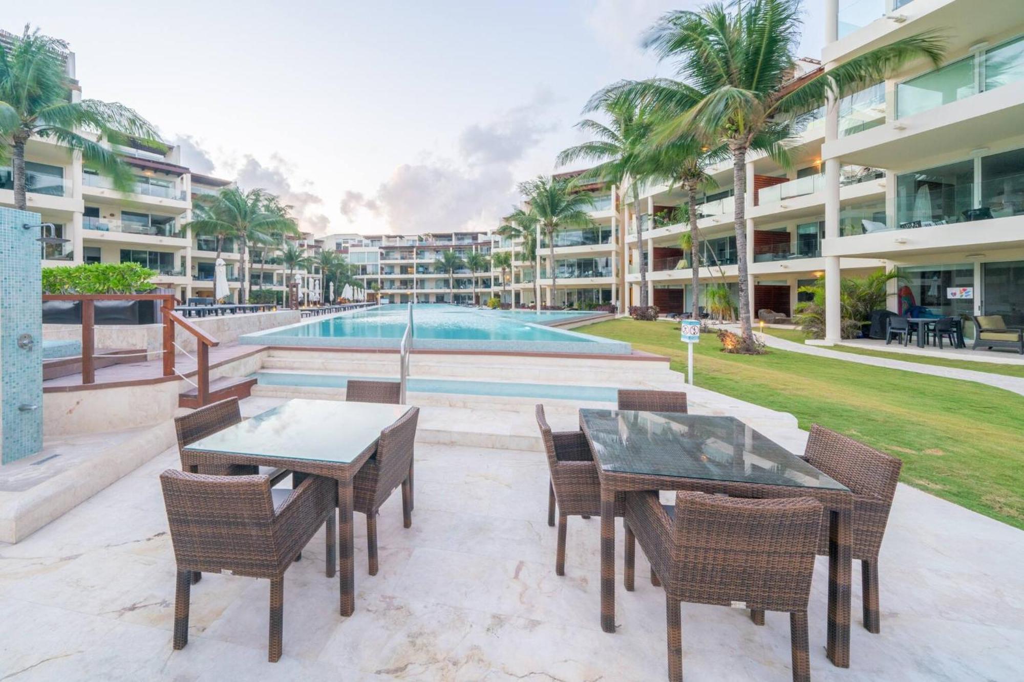 Ocean View Condo - 2 Bedrooms - At The Elements Condos - Castillo De Arena *