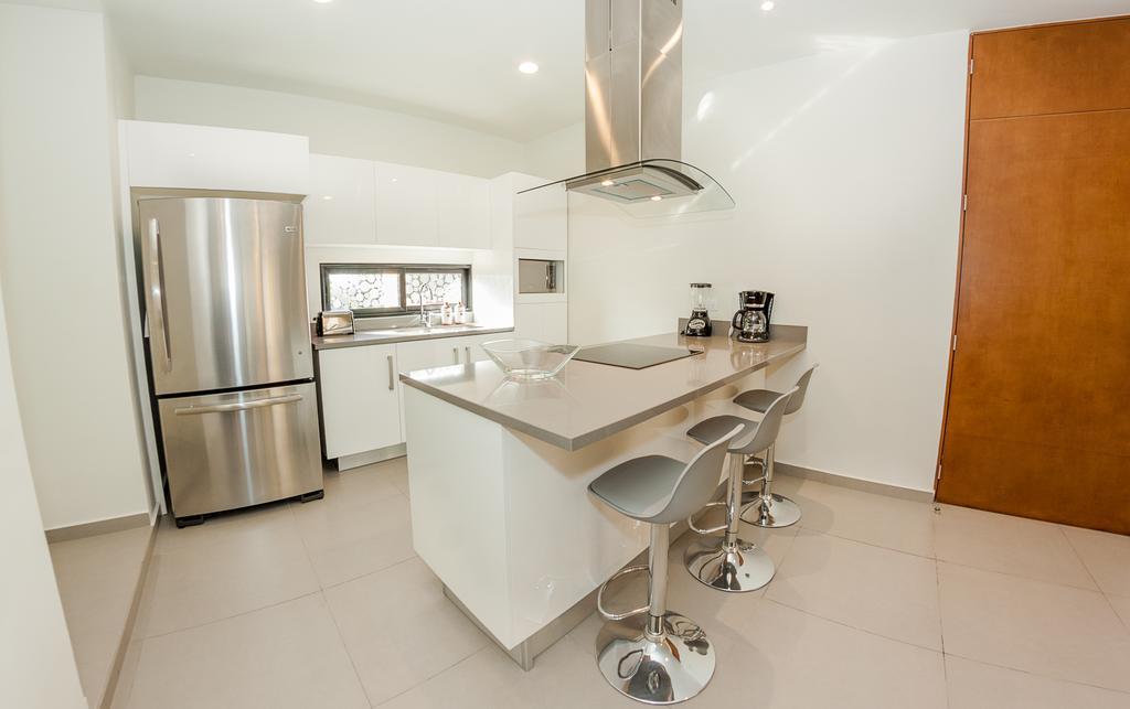 Trendy 2Br Condo Centermost By Happy Address