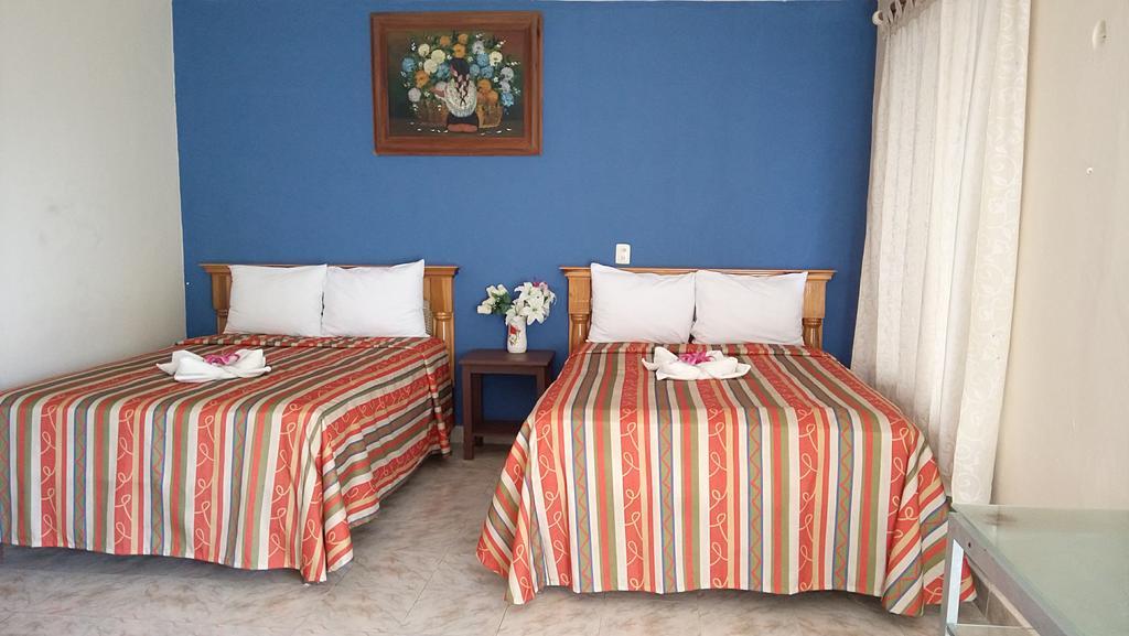 Hotel La Alegria Playa del Carmen