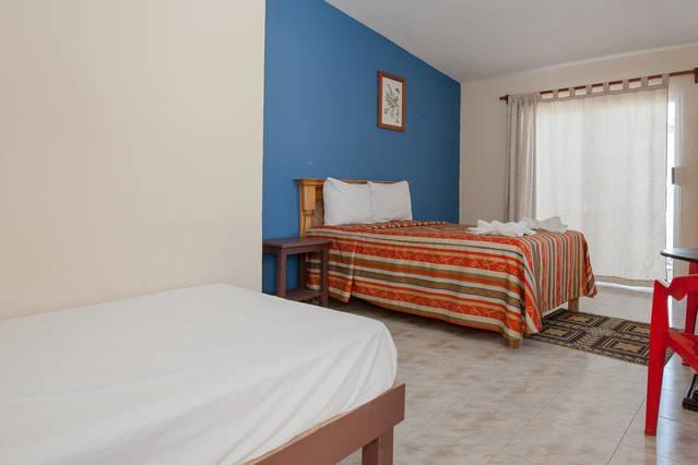 La Alegria Hotel 2*