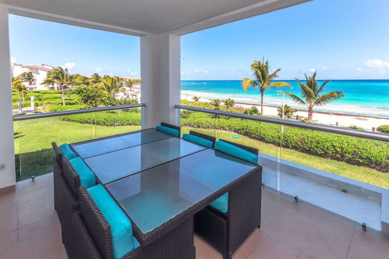 Holiday home Beachfront With Jacuzzi, 3 Bedroom & Pool - At Mareazul Corazon Playa del Carmen