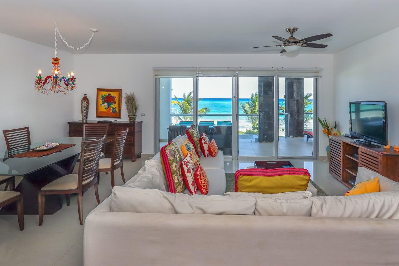 Holiday home Beachfront With Jacuzzi, 3 Bedroom & Pool - At Mareazul Corazon *