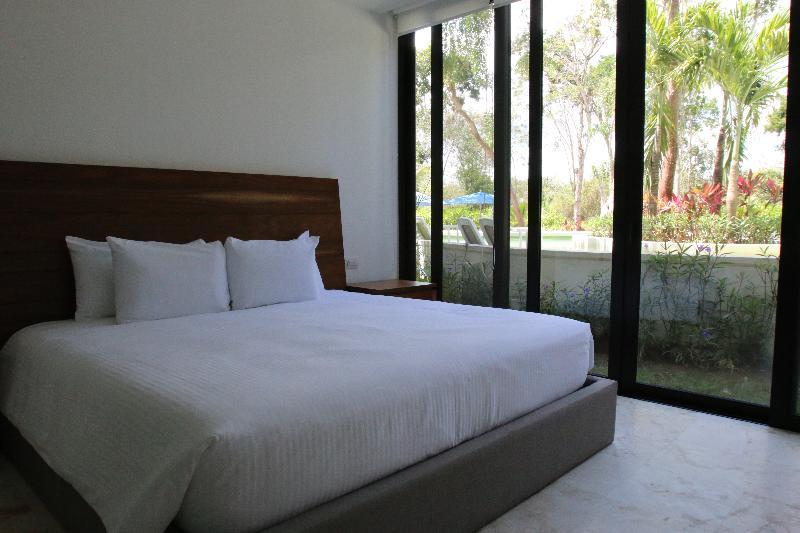 Apartahotel Anah Tulum 4*
