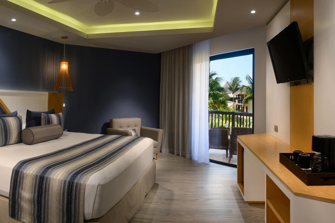 Resort Catalonia Riviera Maya &