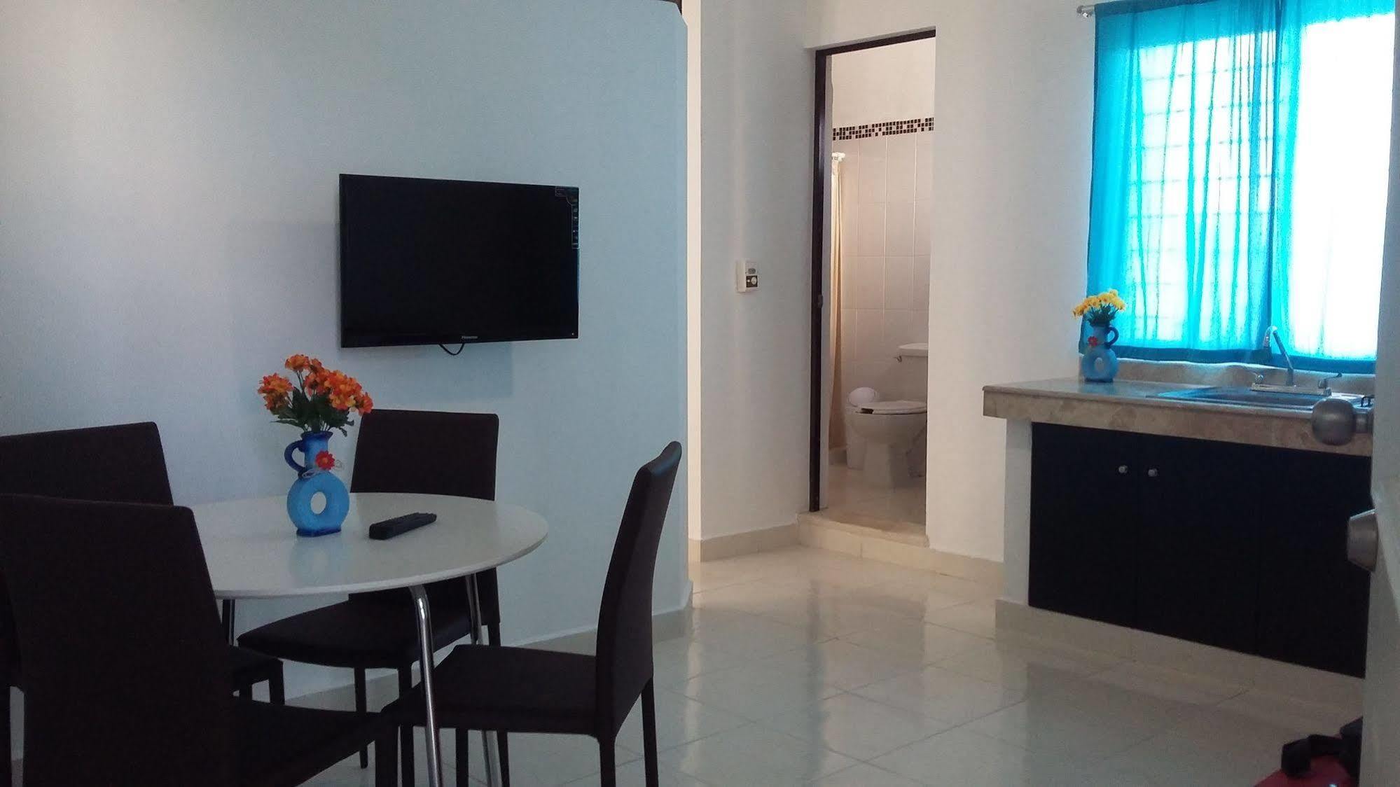 Aparthotel Condotel Ca'del Sol 3*