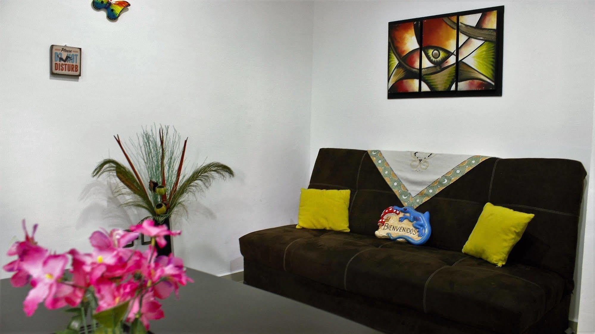 Maya Vacanze Playa Quinta Acomodação com café da manhã 