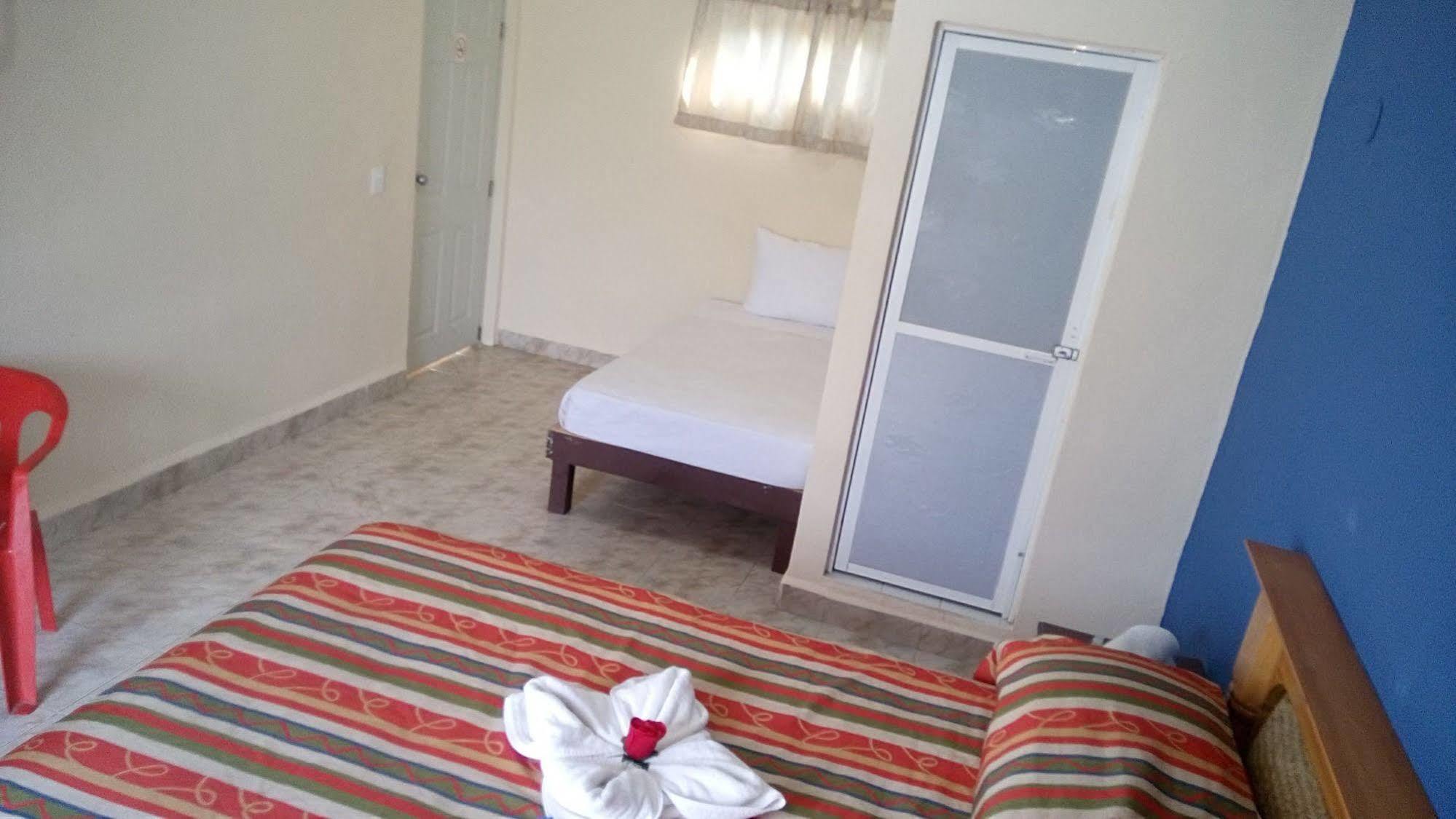 Hotel La Alegria Playa del Carmen