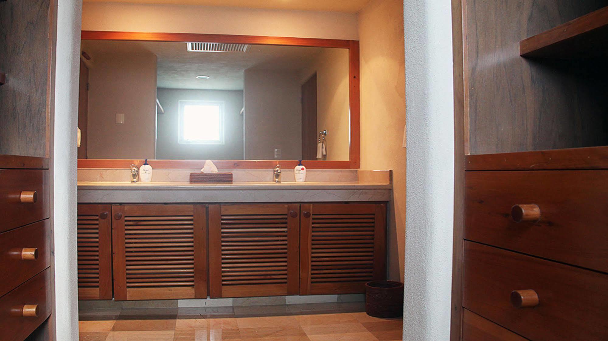 Hotel Homing Bird Puerto Aventuras