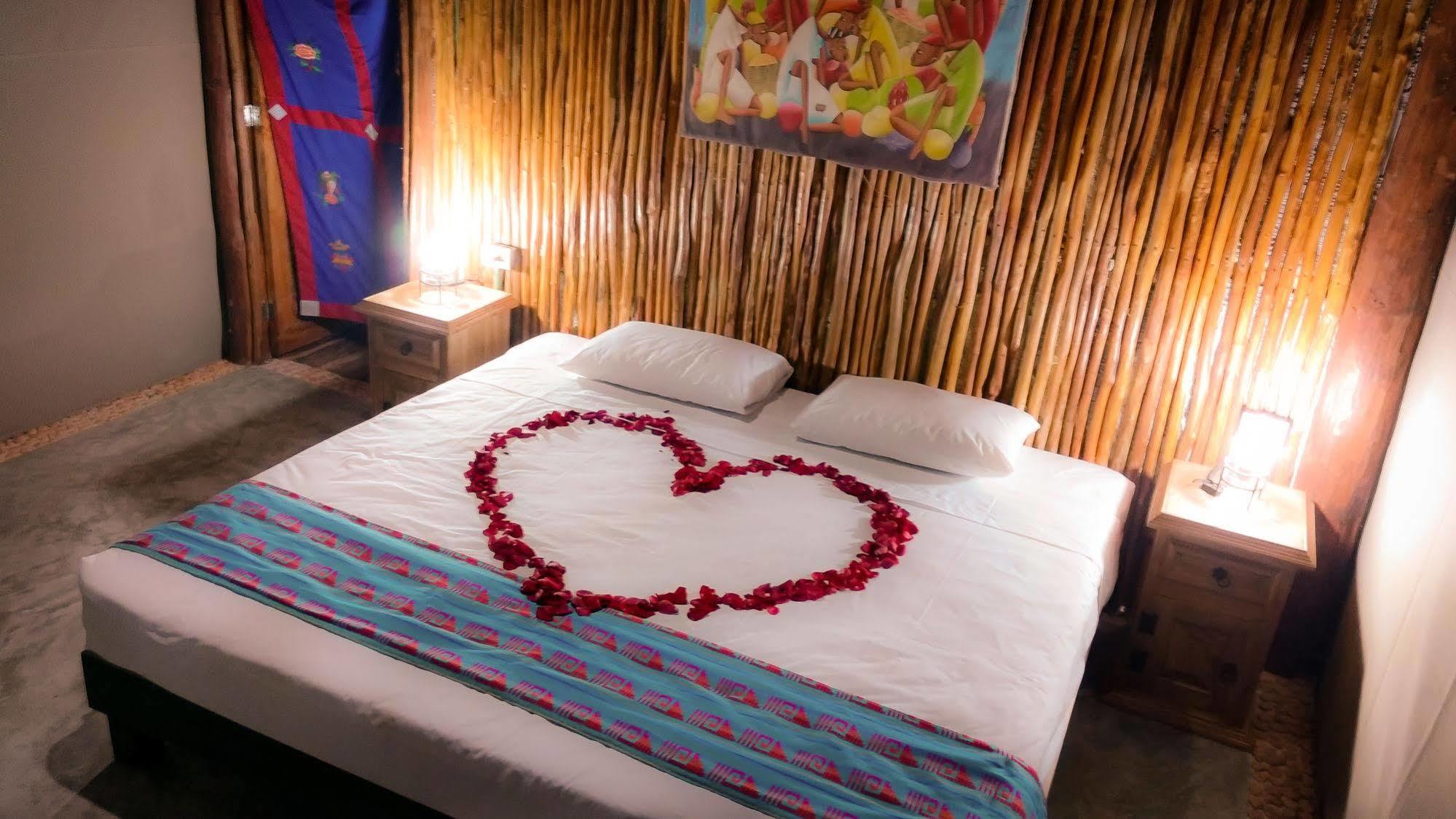 Natura Glamping