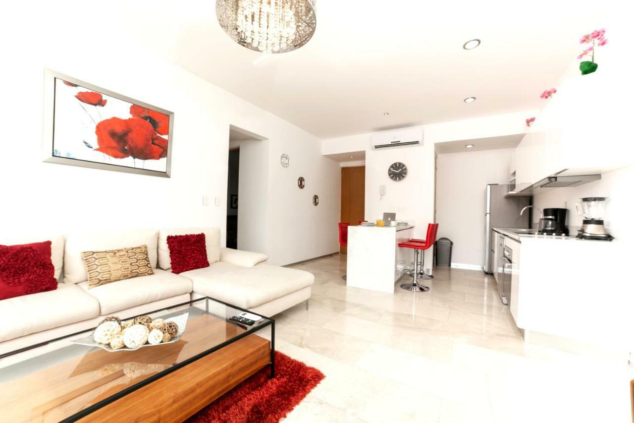 Menesse 32 Luxury By Mikitito Apartment *