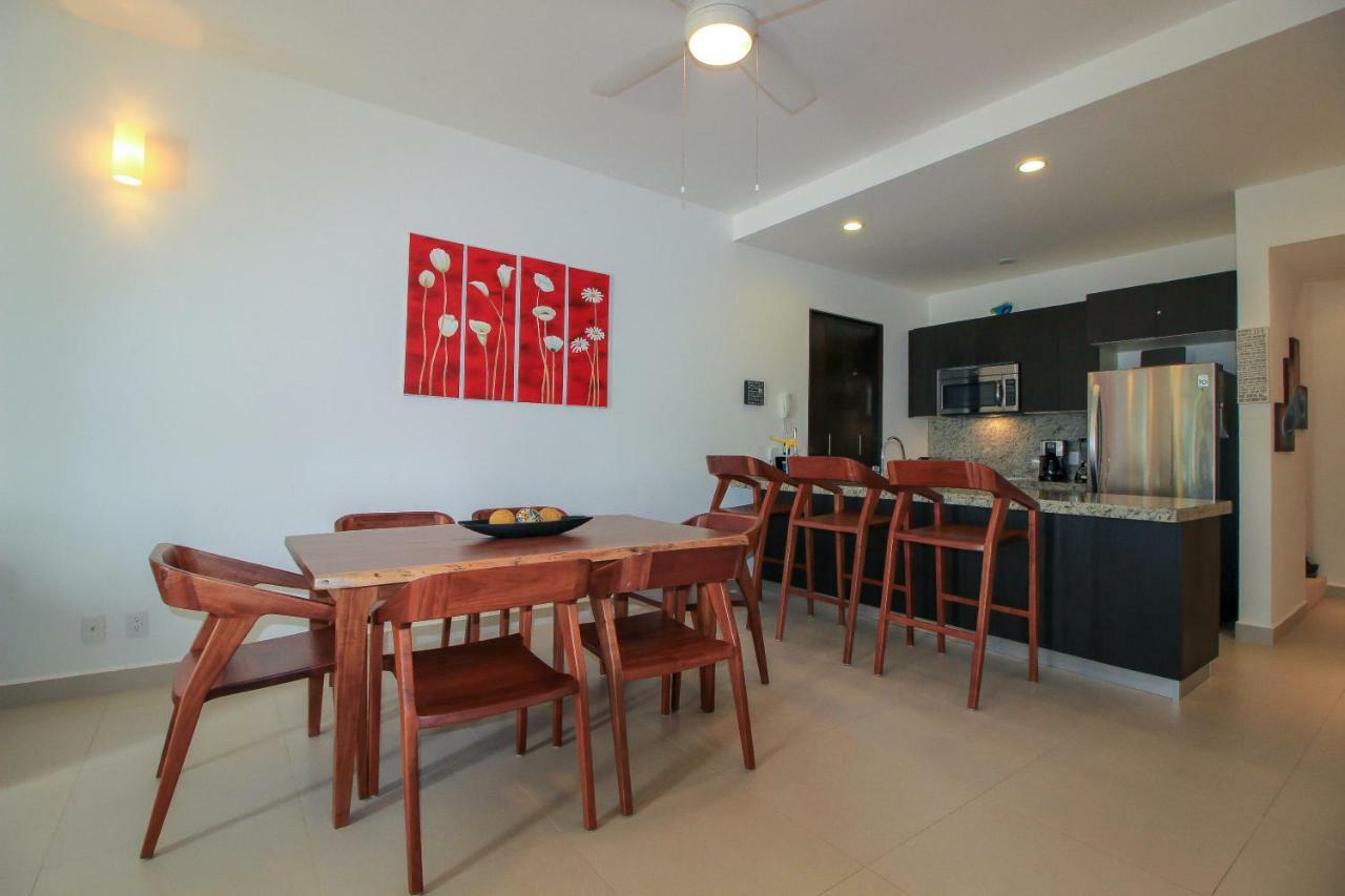 Penthouses With Private Rooftop & Hot Tub In Grounds Apartment *