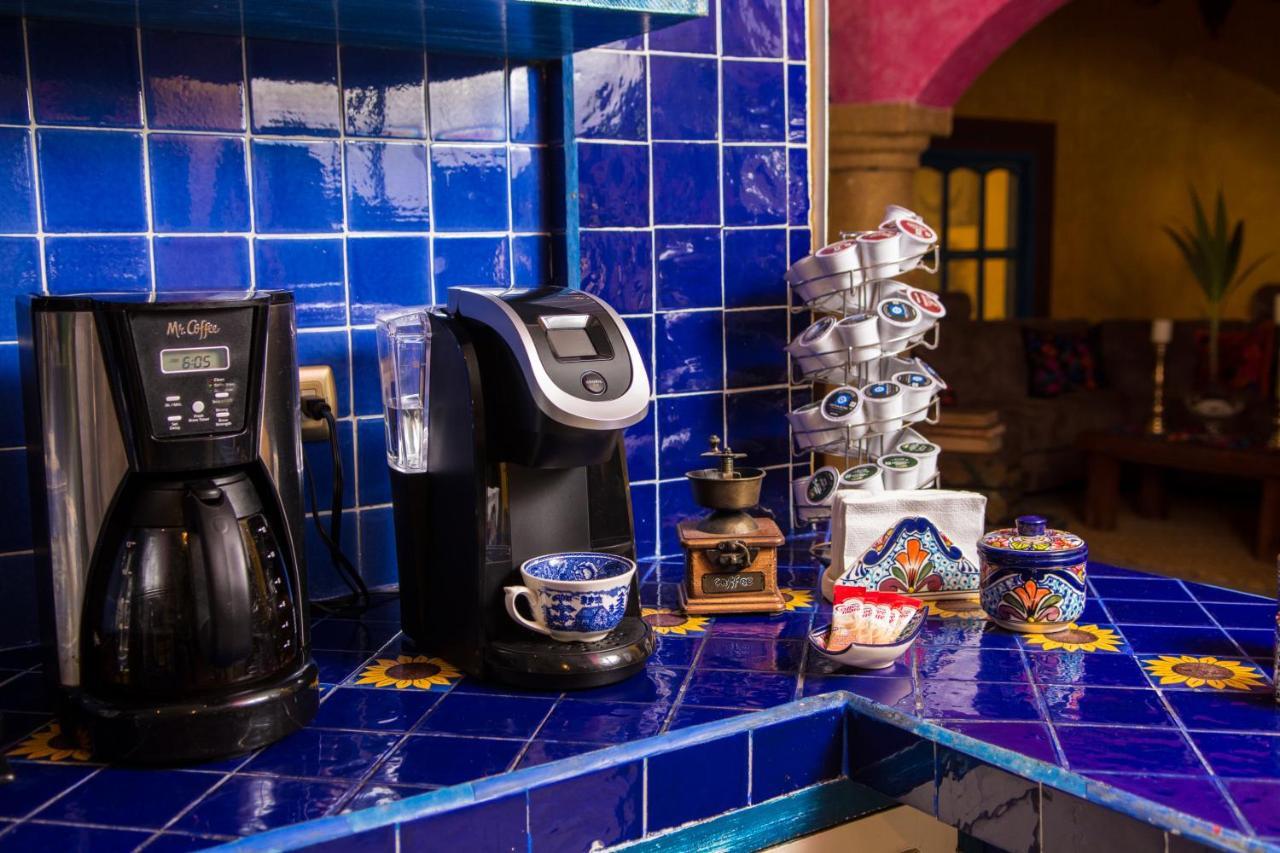 Hacienda Boutique And Solo Adultos Bed & Breakfast