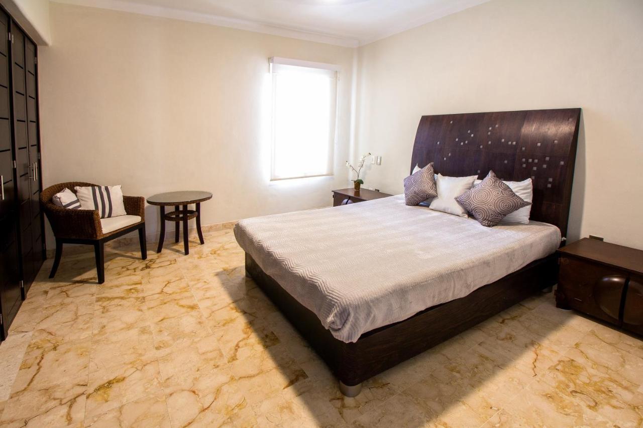 Departamento 203 Corto Maltes * Playa del Carmen