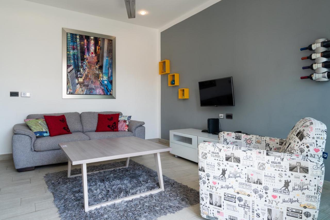 Apartahotel Apartamento Suites Quinto Sol