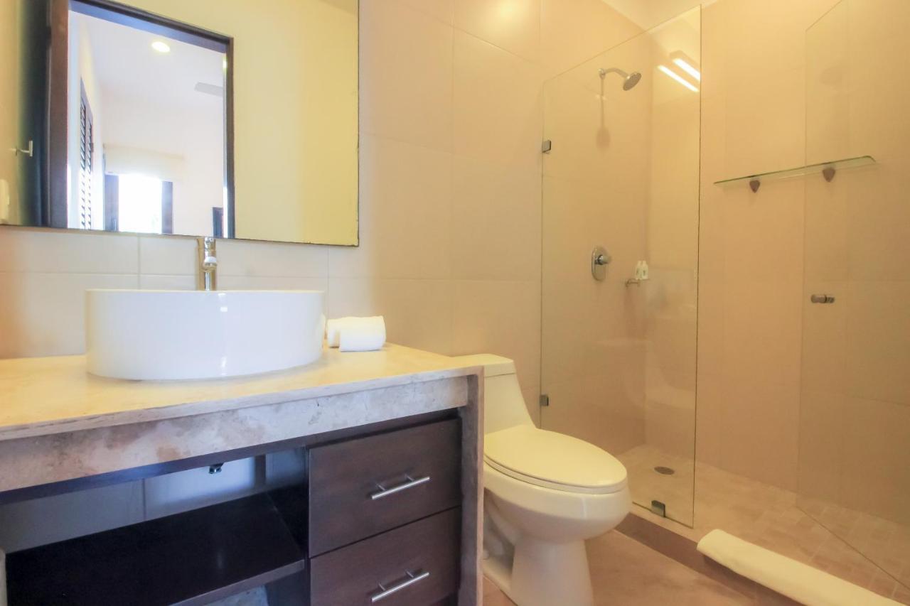 Penthouses With Private Rooftop & Hot Tub In Grounds Akumal