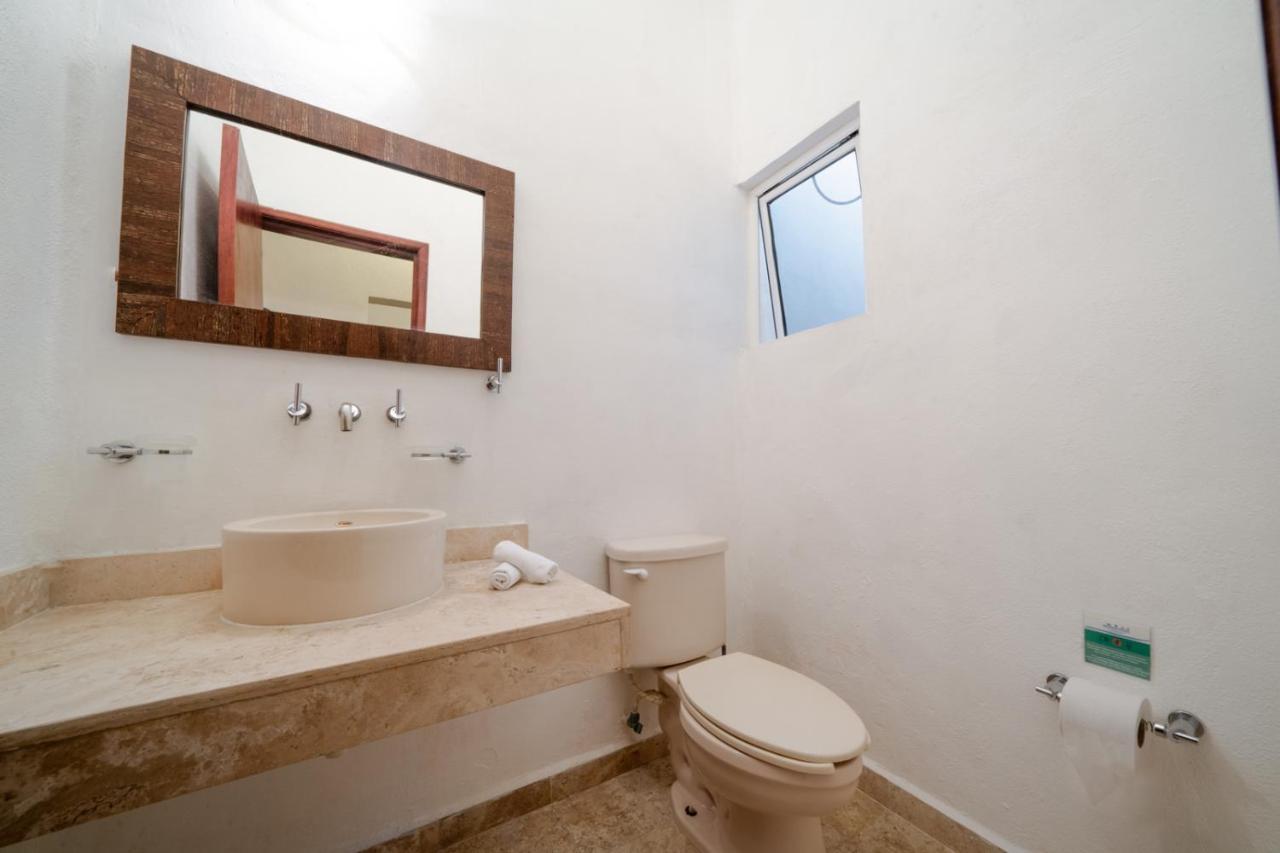 2 Bedroom Only Steps To The - At Magic Paradise Condos, Mamitas Holiday home Playa del Carmen