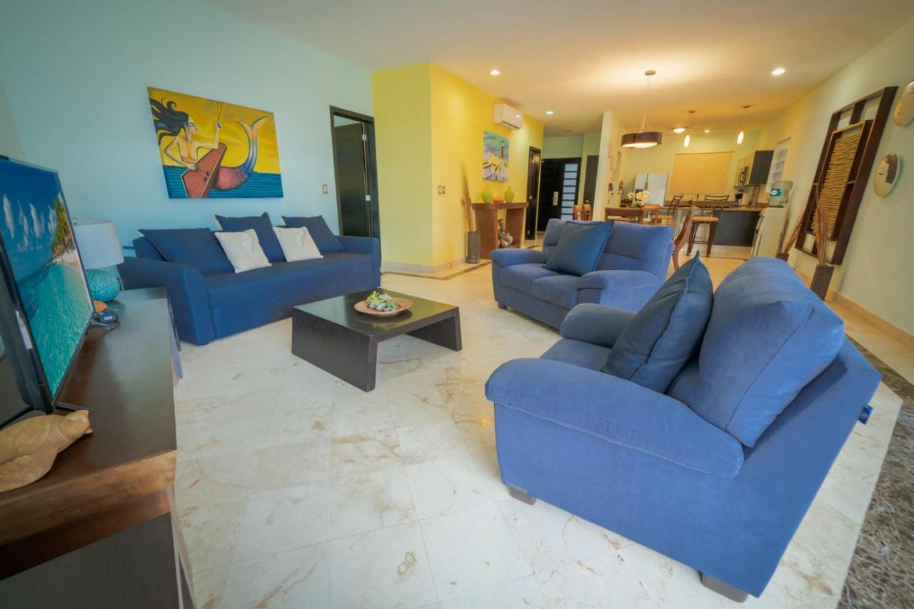 Beachfront Condo, 2 Bedroom - Ocean View At Corto Maltes Apartment