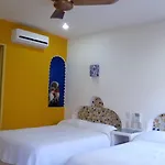 Hotel Mary Carmen
