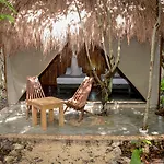 Akumal Natura Glamping