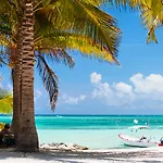 Akumal Natura Glamping