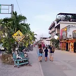 Dharmika Residence Boutique Hotel