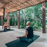 Boho Jungle Villa -Pvt Pool -Concierge-Hammock 7B
