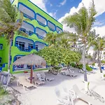 Del Sol Beachfront