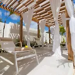 Central Park Resort & Spa Tulum