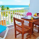 Corales Suites