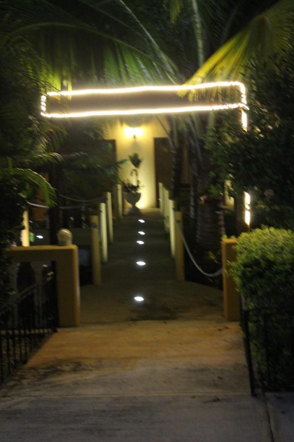 Scarlette Hotel
