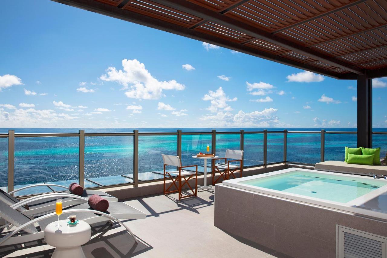 Resort Dreams Natura & 5*