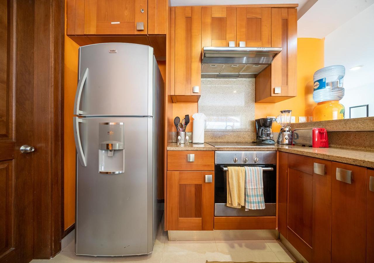 2 Bedroom With Pool & Gym - At Quadra Alea - Xaman 201 Holiday home