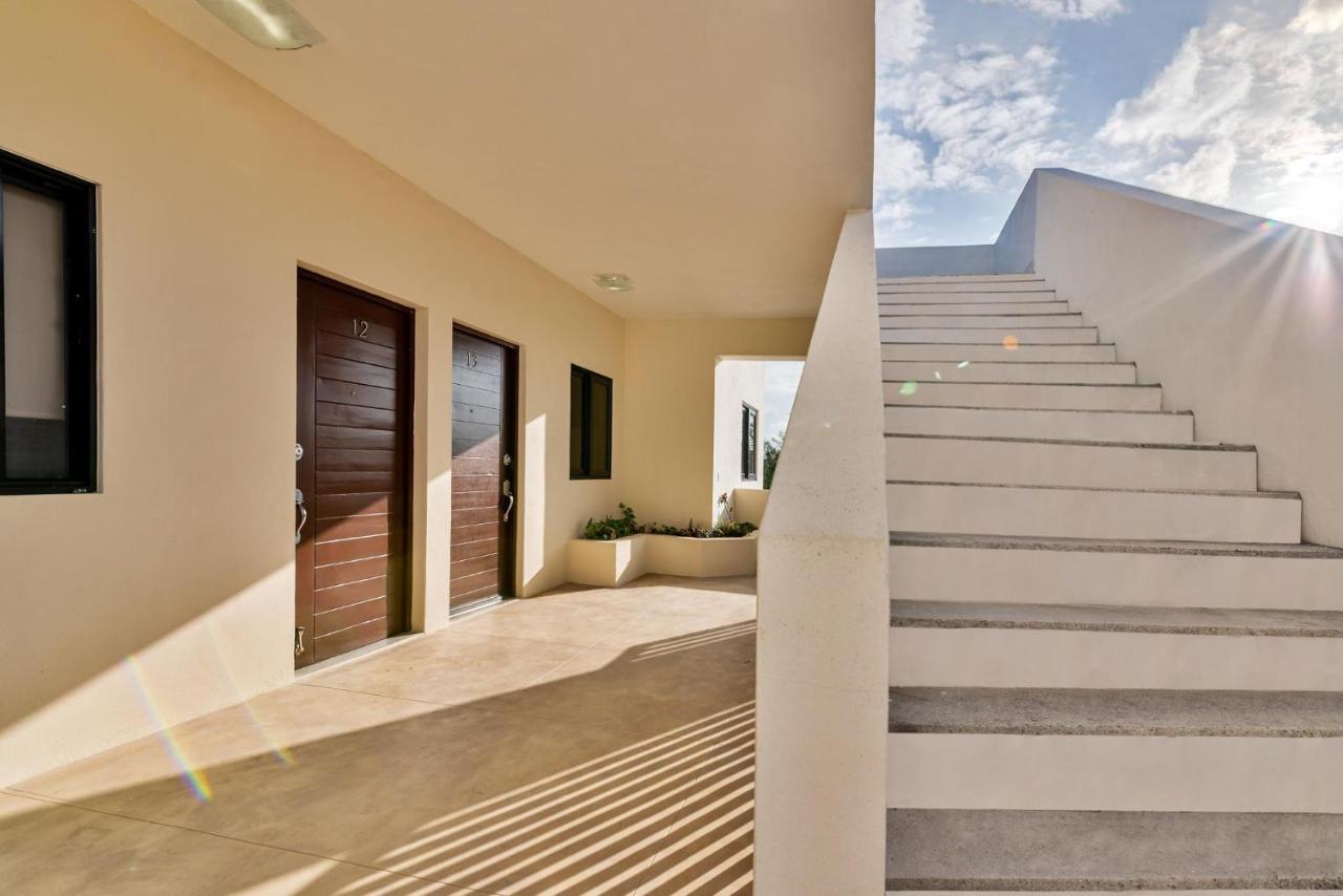 Vela's Ocean Front 3* Puerto Morelos