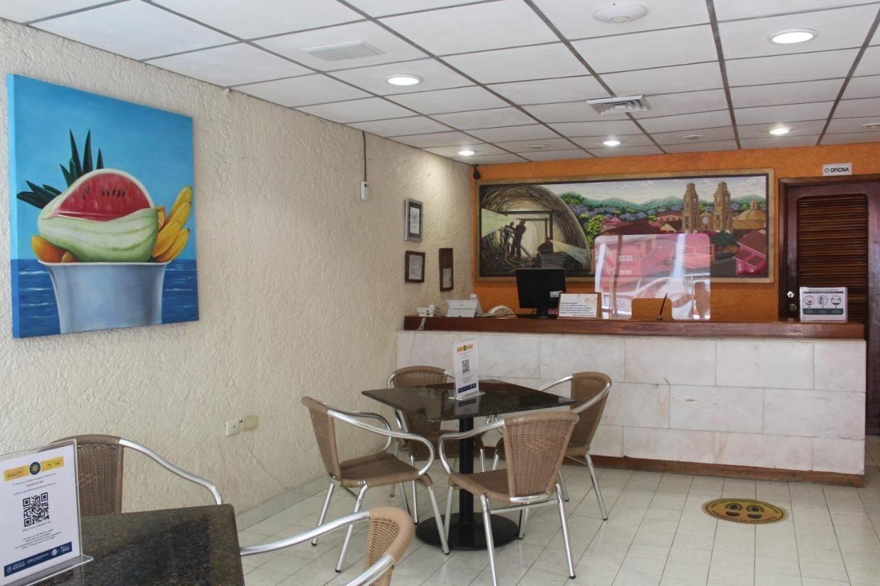 Bahia Hotel 3*