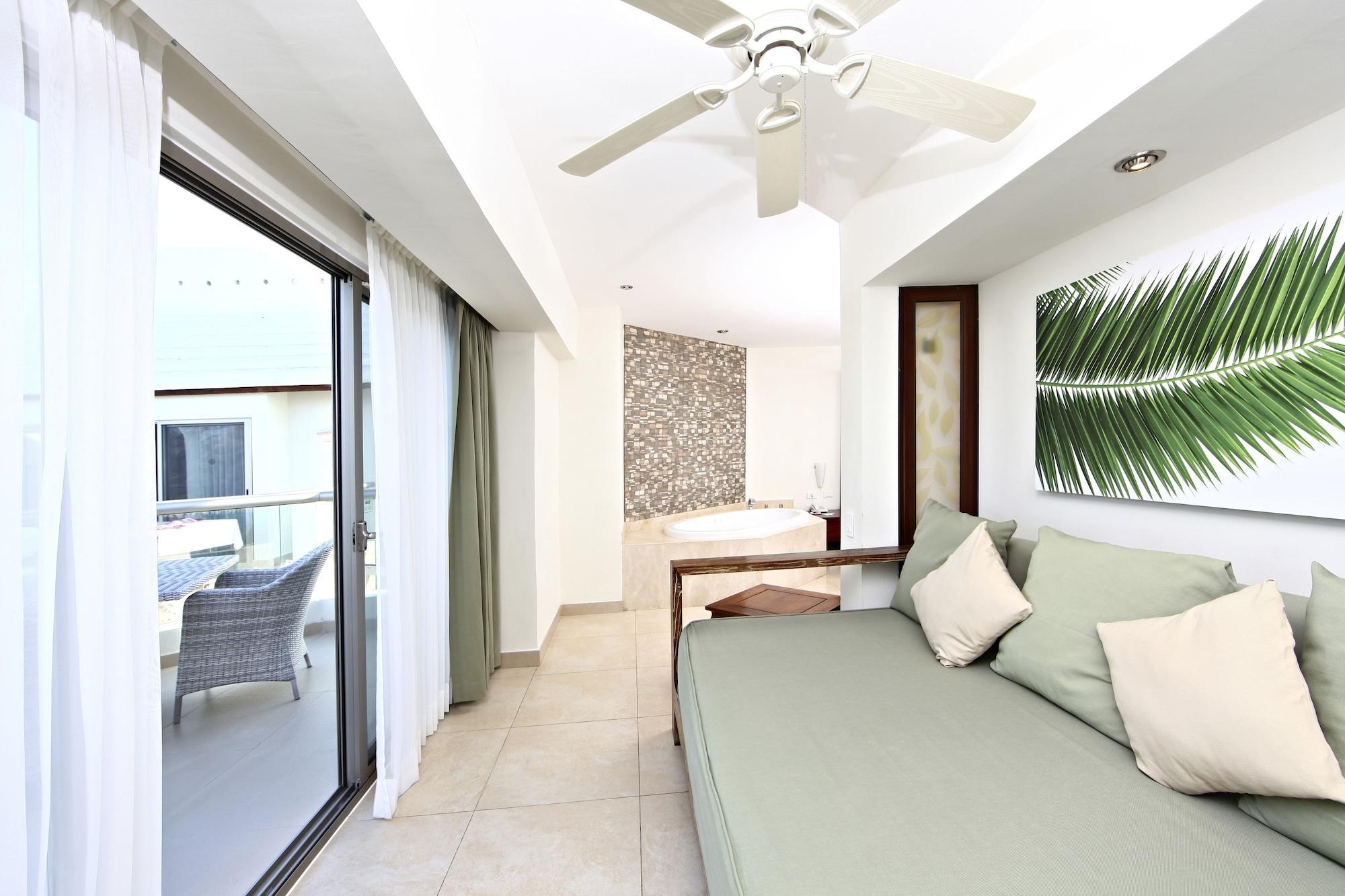Sandos Caracol Eco Resort & Water Park (Adults Only) Playa del Carmen