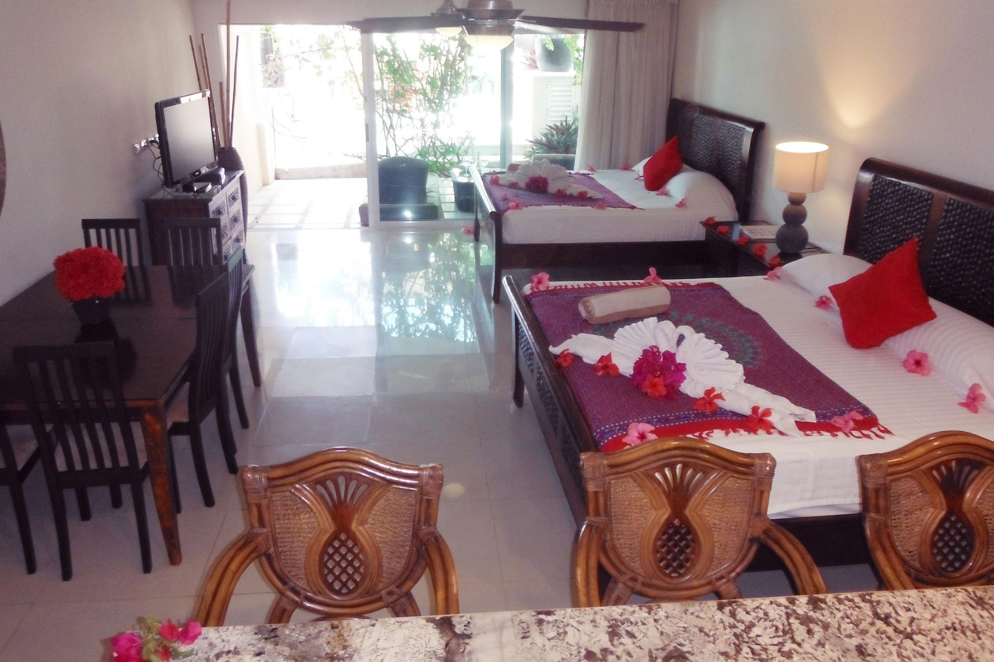 Aventuras Club Apartahotel 4*