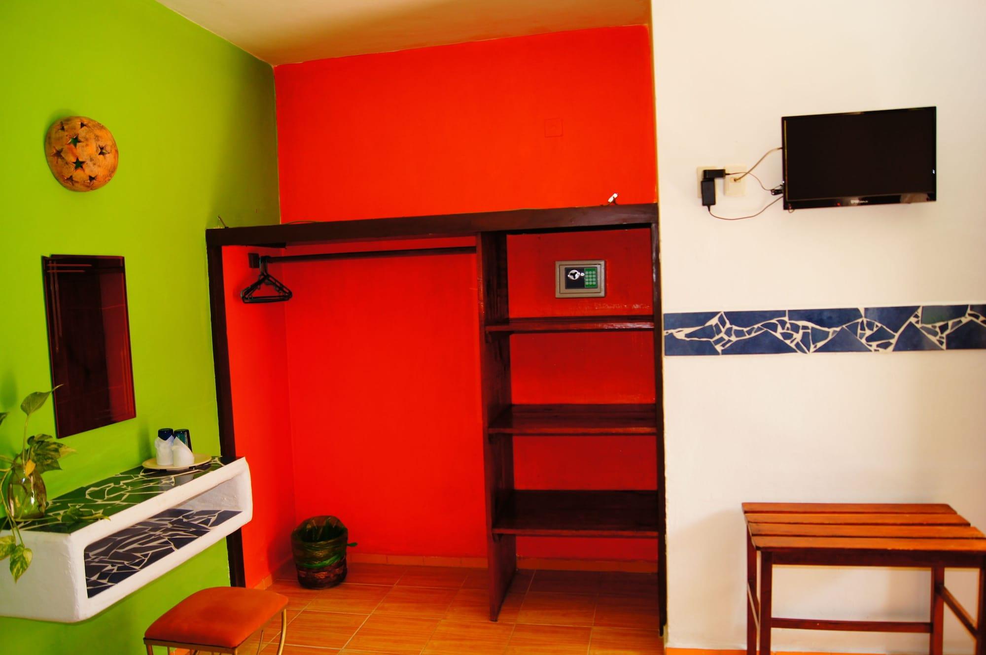 Mary Carmen Hotel 3*