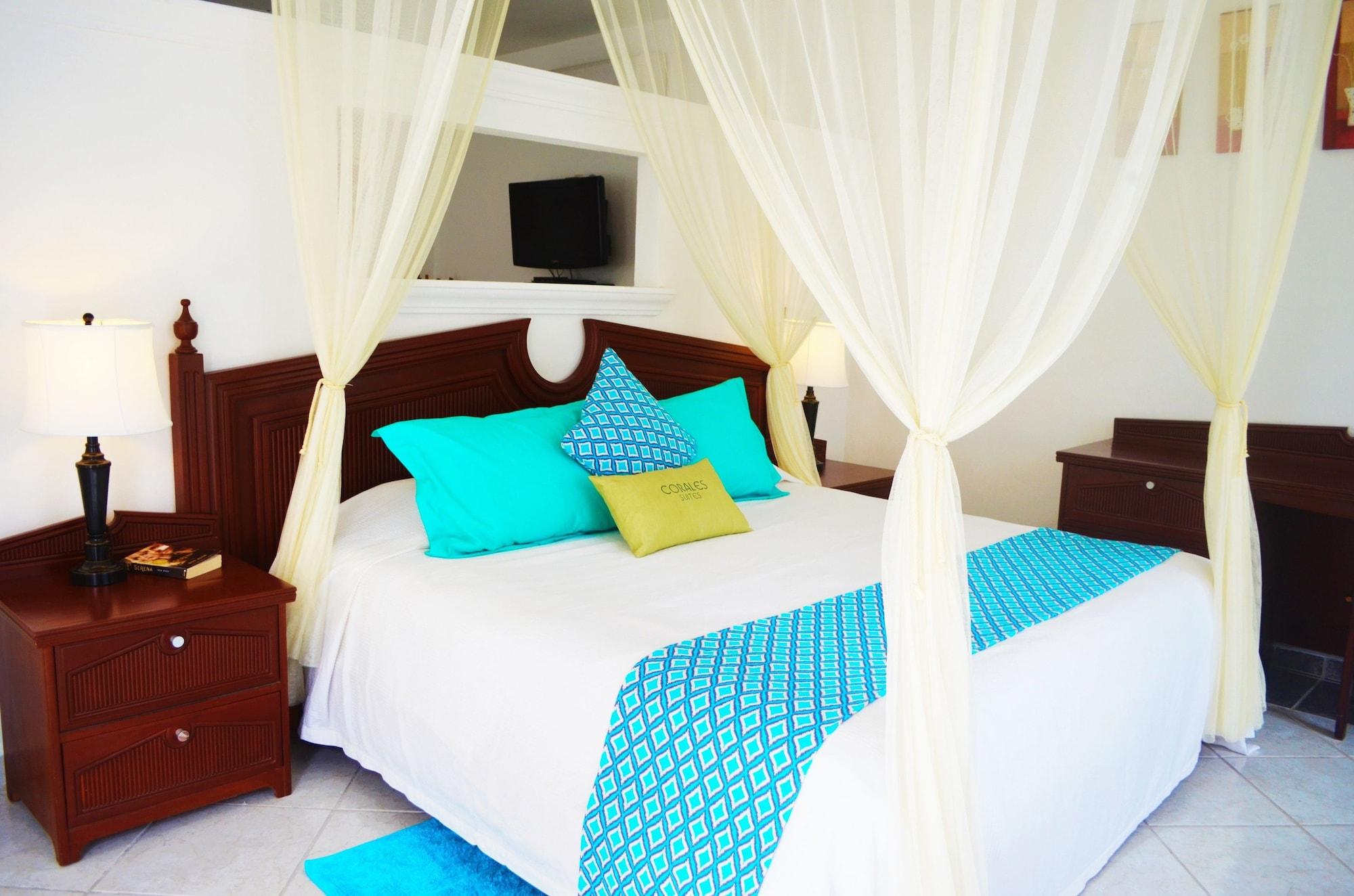 Hotel Corales 3*