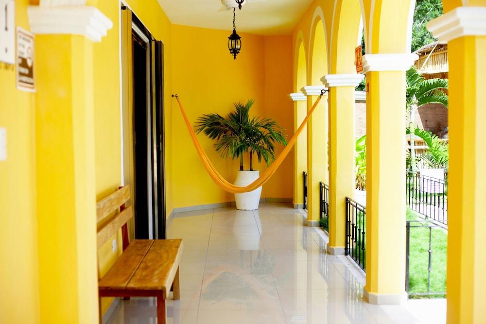 Scarlette 3* Tulum