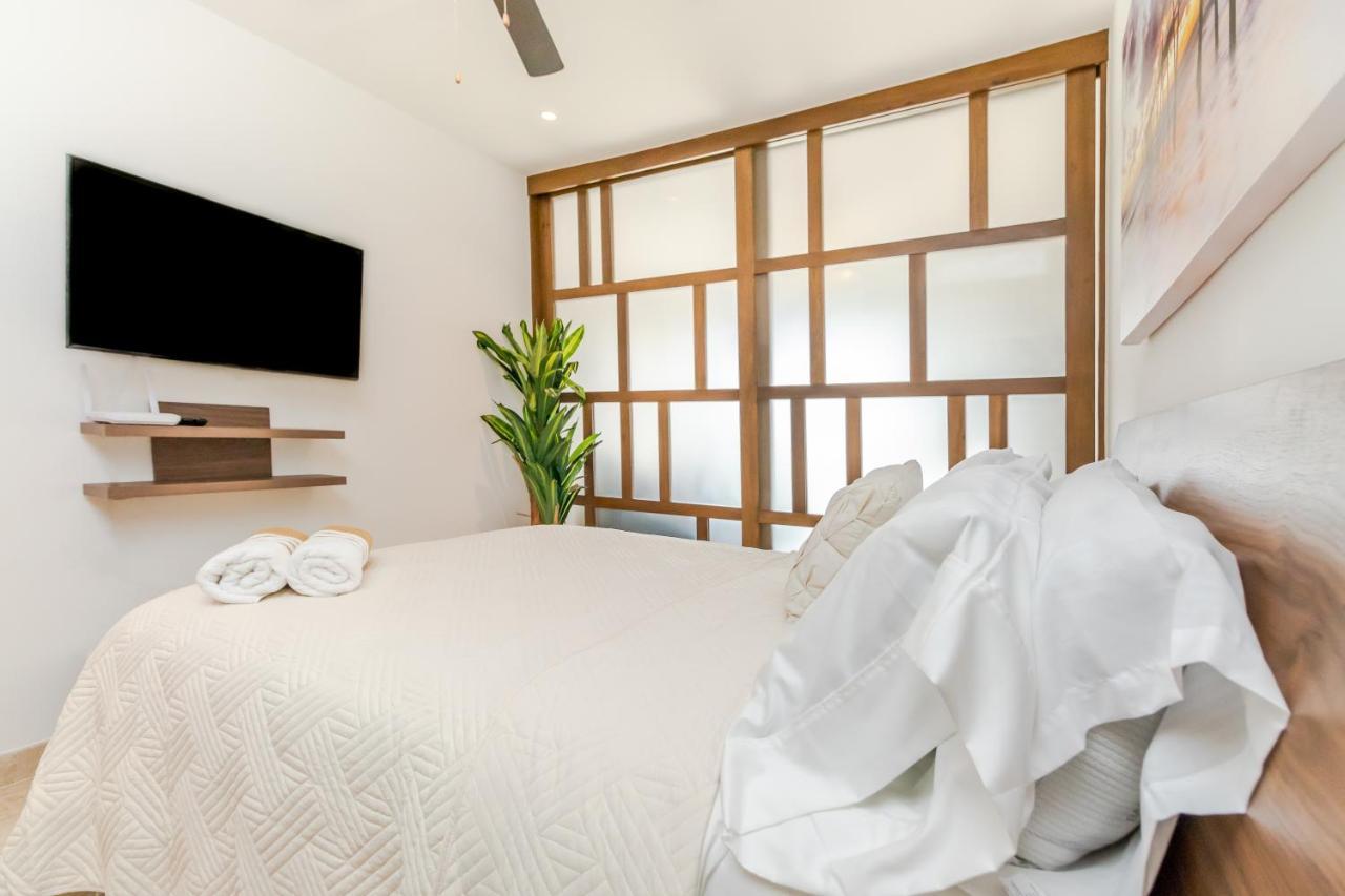 Modern And Cozy 1br With Views.