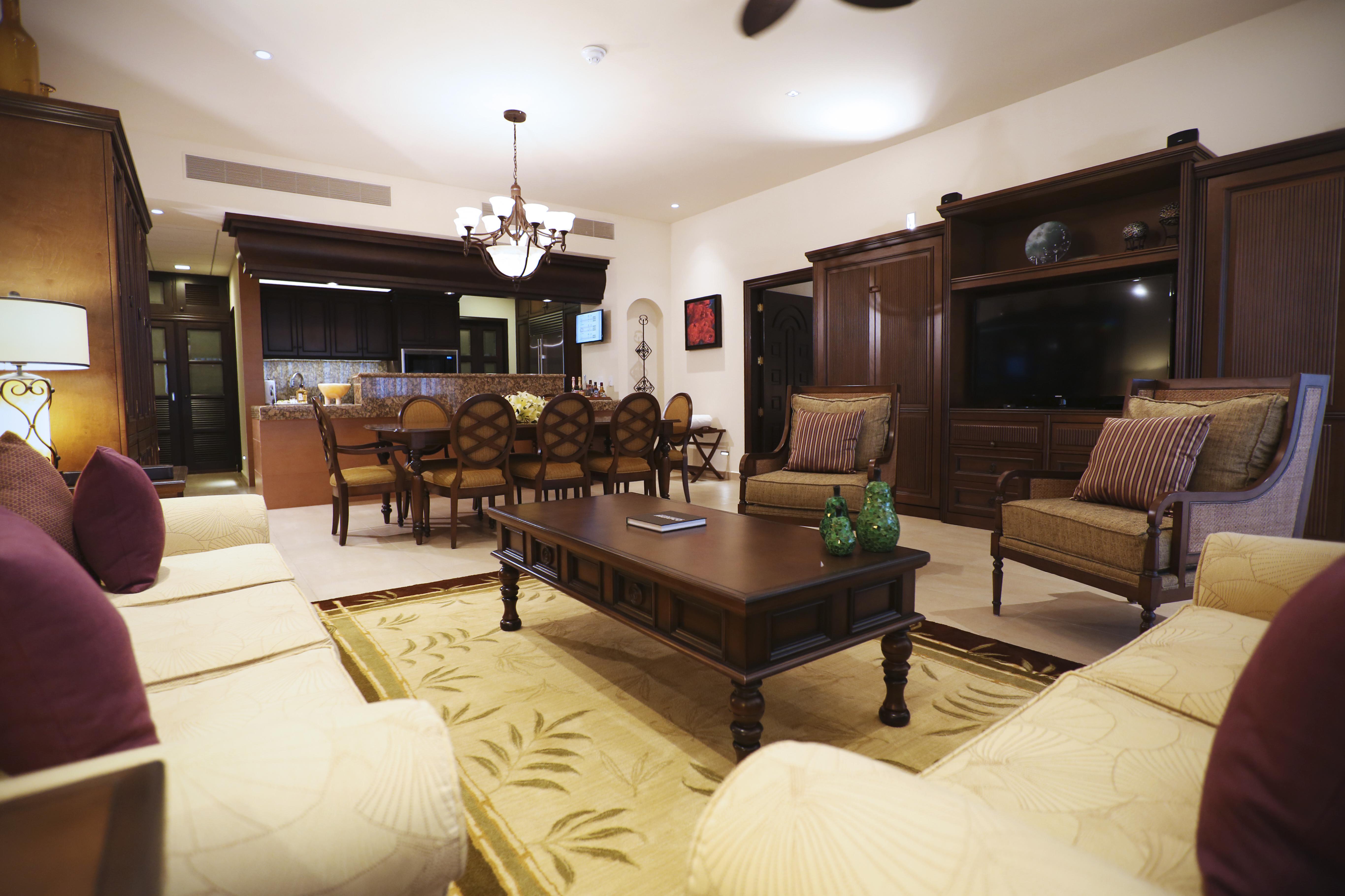 Resort Grand Residences Riviera Cancun, 5*