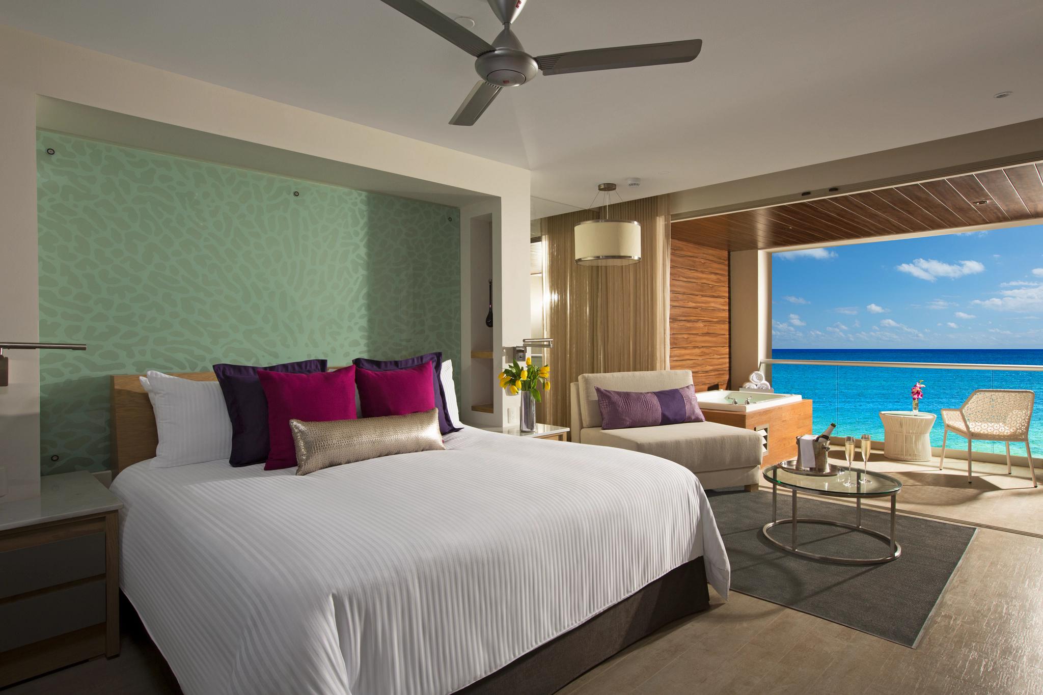 Resort Breathless Riviera Cancún Resort&spa 5*